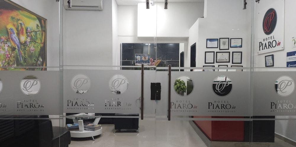 Hotel Piaro In Suites Cali Exteriér fotografie